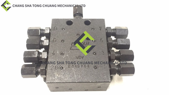 Buy Zoomlion Concrete Accessories Pump Truck Mounted Pump Trailer Pump Accessories Lincoln 8-hole Oil Separator SSV8-K online manufacture