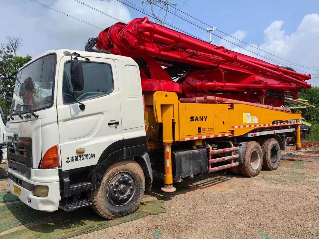 In 2012 Sany HINO Chassis 46 Meter Concrete Pump Truck 5 Cylinders And 5 Masts