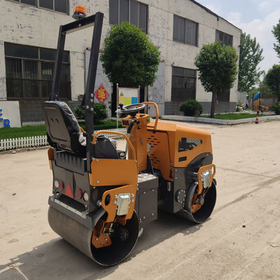 Bm1500/Bm1600 Articulated Double Drum Vibratory Roller with 8.1kw Output Power
