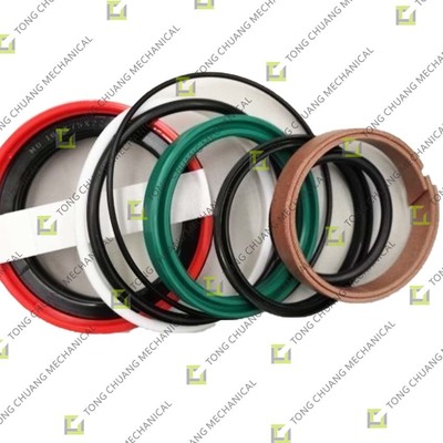 For 0001607204A01, use 70/100 Front Outrigger Swing Cylinder Repair Kit，Front Swing Cylinder Repair Kit，Front Outrigger Swing Cylinder Maintenance Kit，Front Outrigger Swing Cylinder Repair Kit